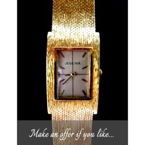 Very Rare 18k Gold Vintage Juvenia Wrist Watch